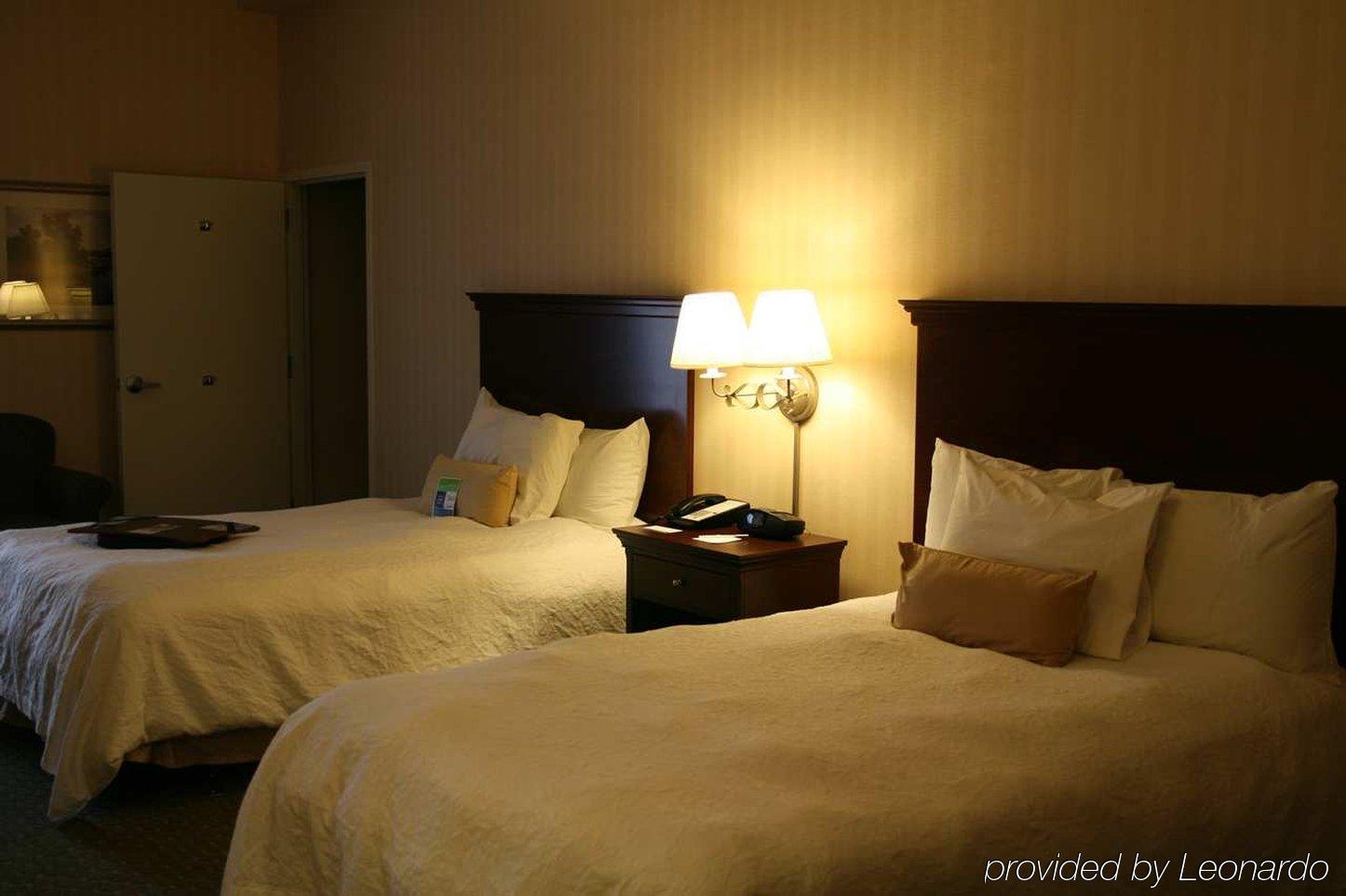 Hampton Inn Роки-Маунт Номер фото